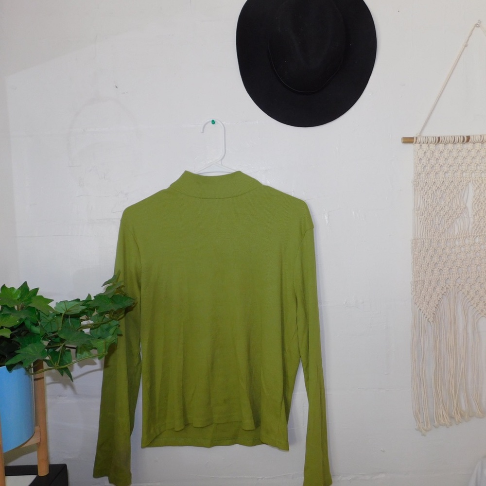 Vintage Green Turtle Neck